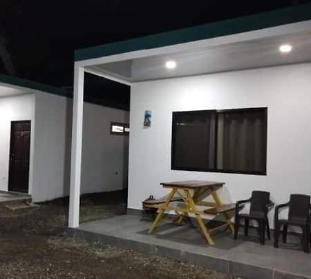 Bari Campings Resort Puerto Viejo de Talamanca ภายนอก รูปภาพ